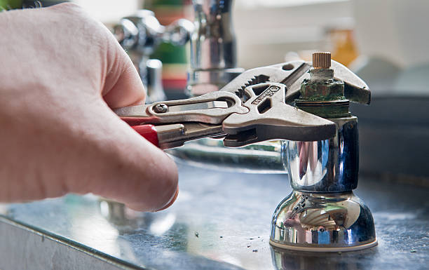 Best Water damage mitigation services  in Queens Gate, PA